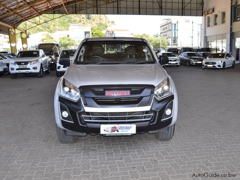 Isuzu KB250 X-Rider in Botswana