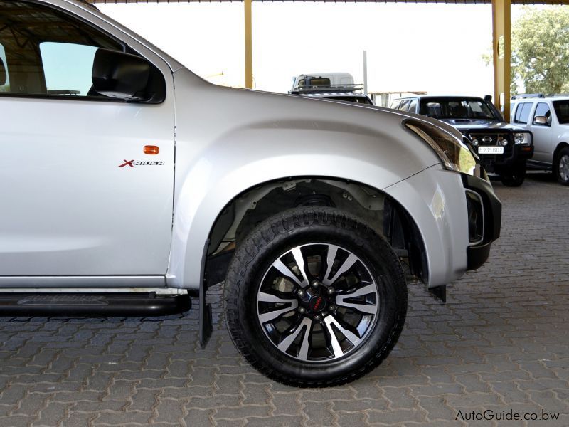 Isuzu KB250 X-Rider in Botswana