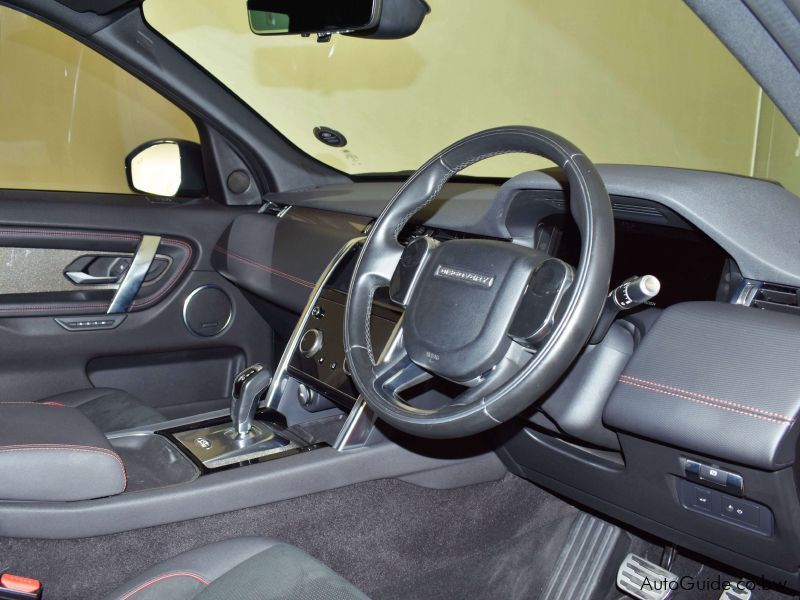 Land Rover Discovery Sport D180 SE in Botswana