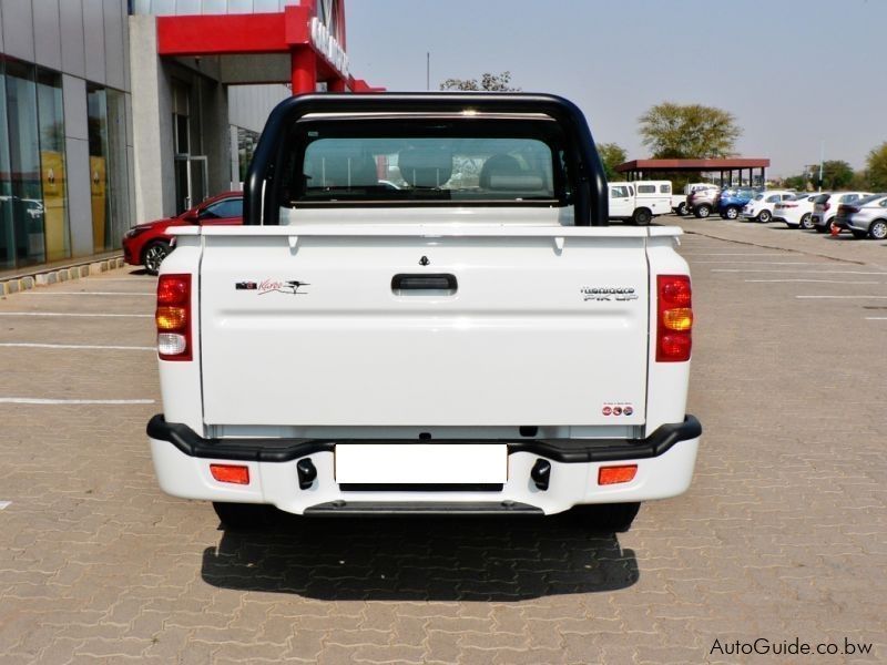 Mahindra S6 Karoo D140 MHawk in Botswana