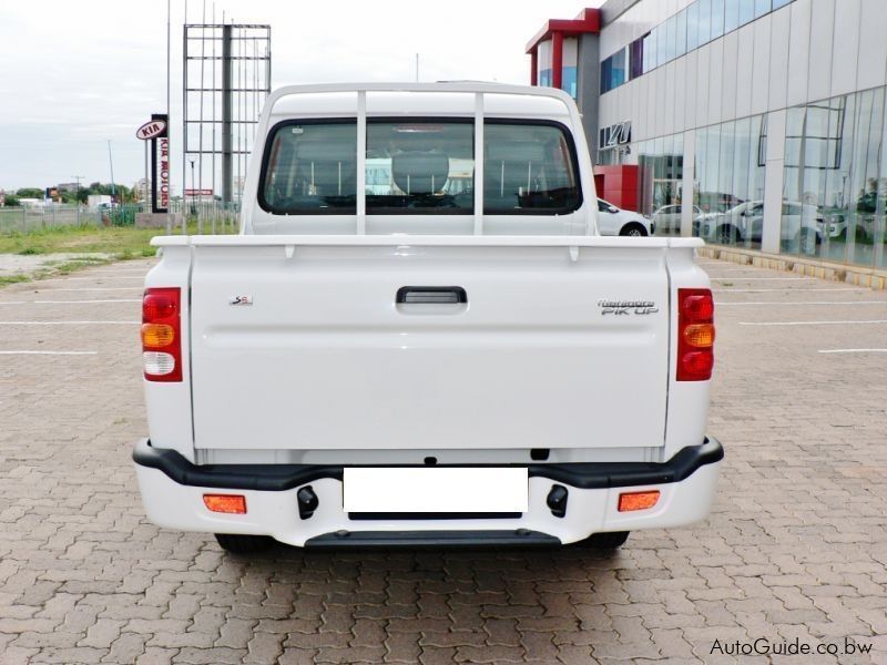 Mahindra S6 Pik Up MHawk D140 in Botswana