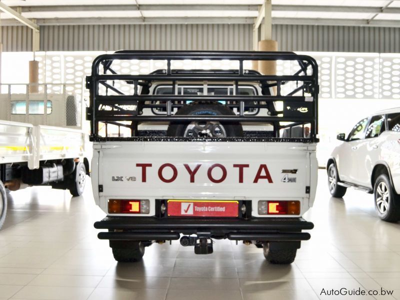 Toyota Land Cruiser Namib Edition V8 in Botswana