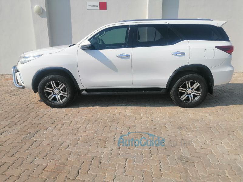 Toyota TOYOTA FORTUNER 2.4 GD6 RB  MT in Botswana