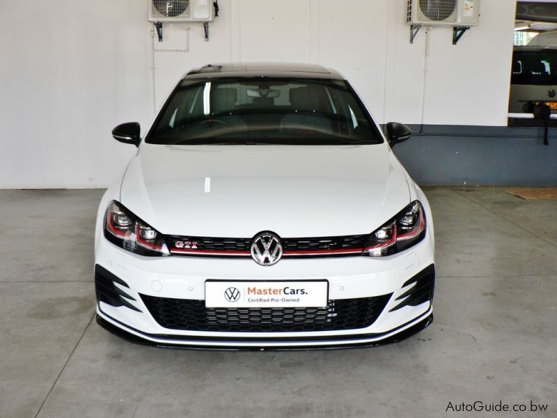 Volkswagen Golf GTi TCR in Botswana