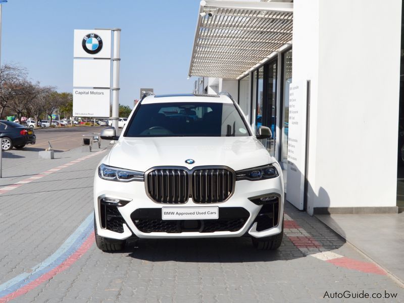 BMW X7 M50i in Botswana