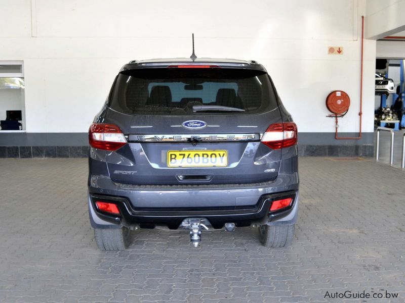 Ford Everest Sport in Botswana