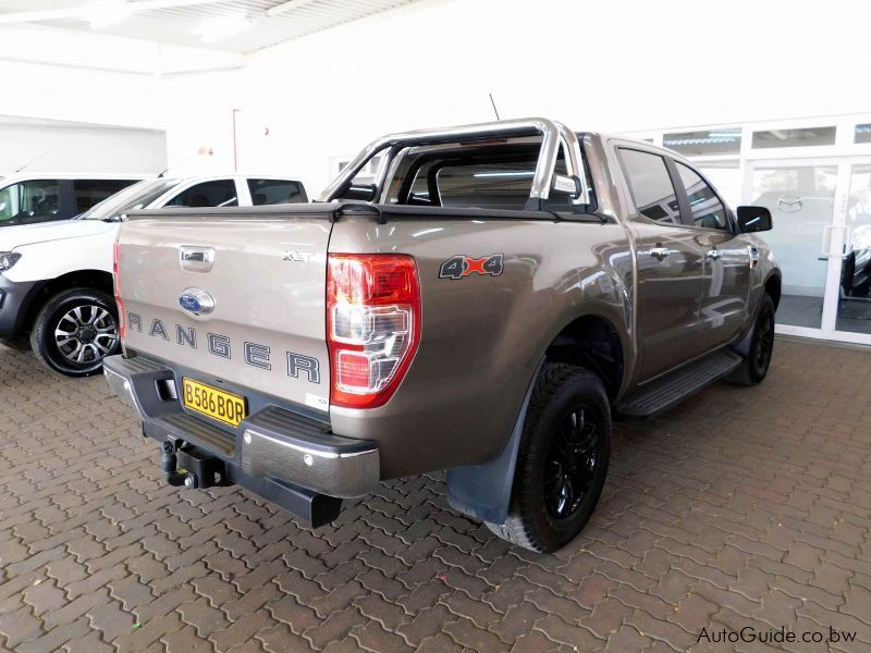 Ford Ranger XLT in Botswana