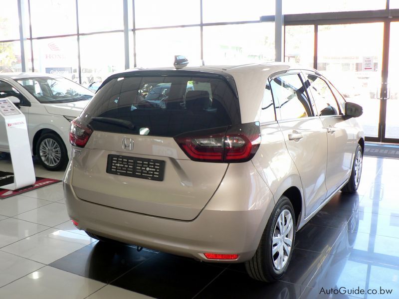 Honda Fit Comfort CVT in Botswana