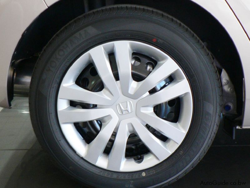 Honda Fit Comfort CVT in Botswana