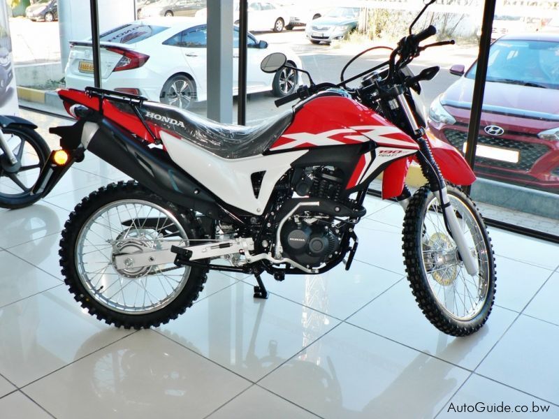 Honda XR190 On & Offroad in Botswana