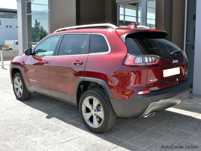 Jeep Cherokee Limited AWD in Botswana