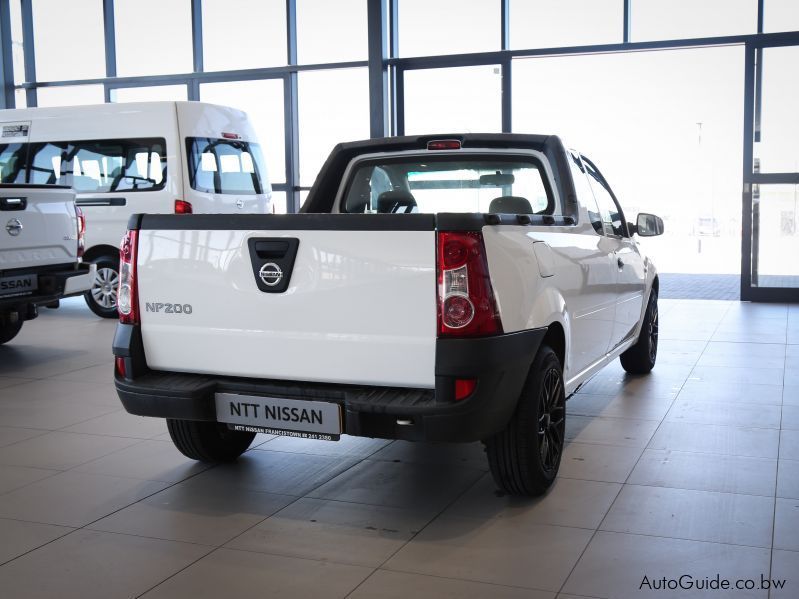 Nissan NP200 1.6 SE in Botswana