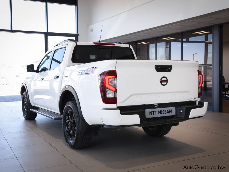 Nissan Navara DDTi Pro-2x in Botswana