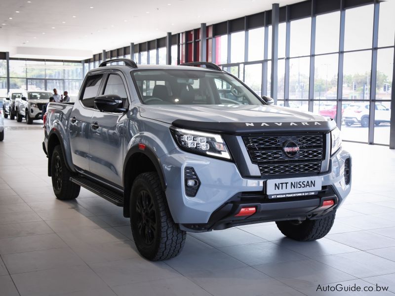 Nissan Navara Pro 4X in Botswana