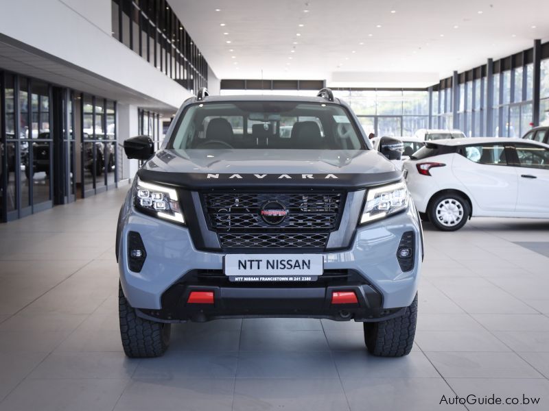 Nissan Navara Pro 4X in Botswana