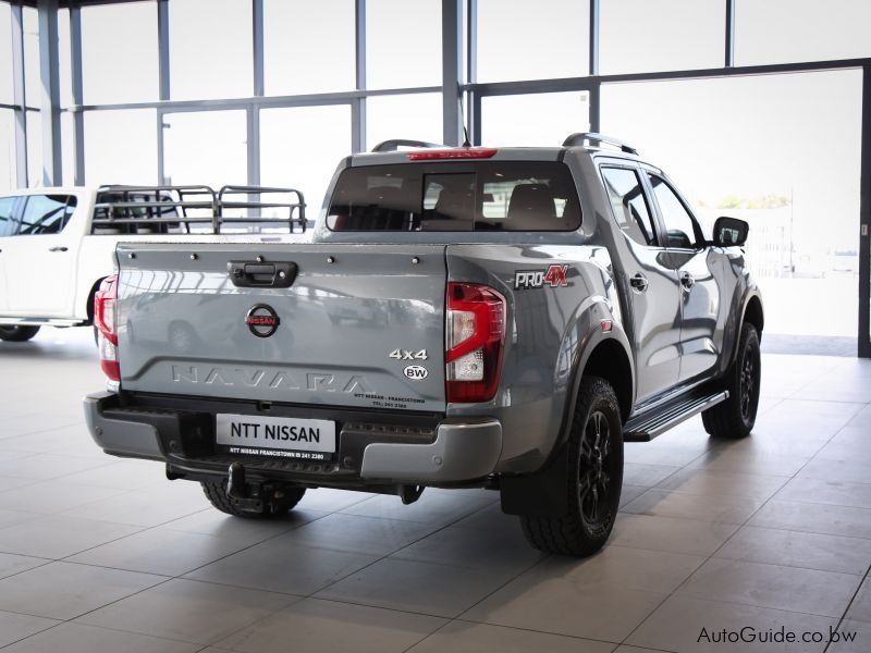 Nissan Navara Pro 4X in Botswana