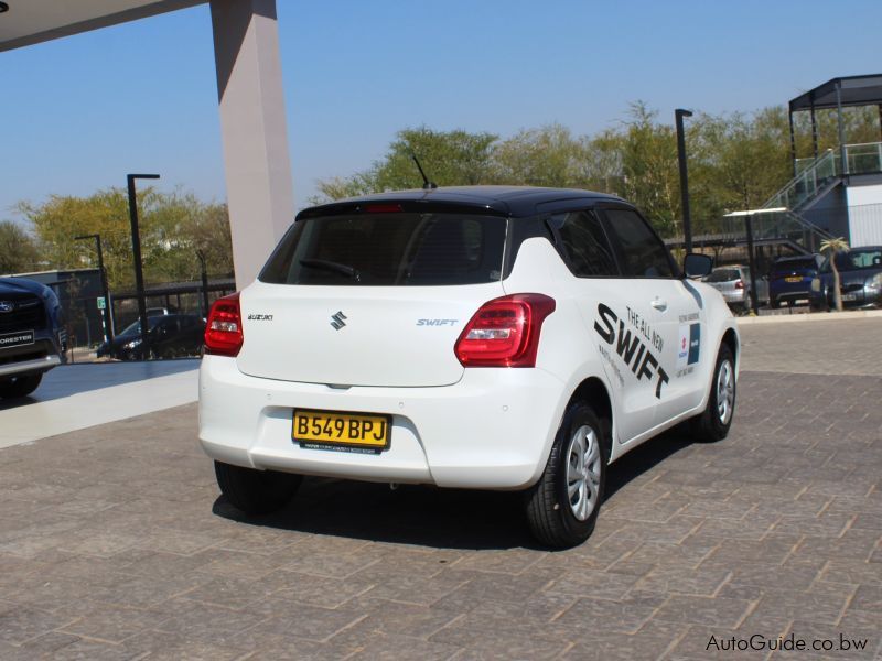 Suzuki Swift GL AMT in Botswana