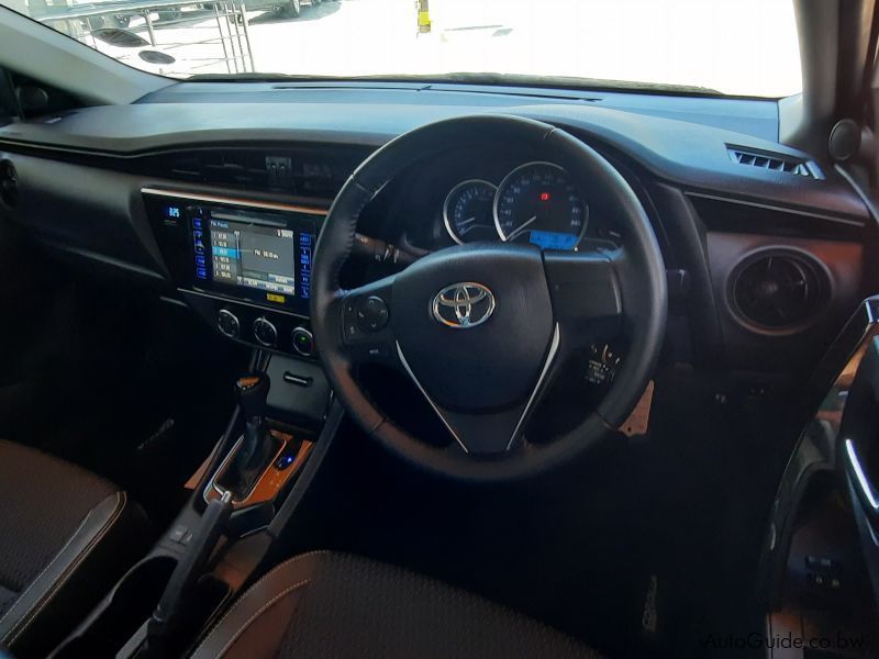 Toyota Corolla Quest 1.8 Prestige CVT in Botswana