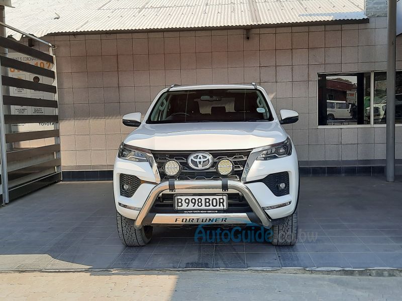 Toyota Fortuner 2.8 GD6 4x4 A/T in Botswana