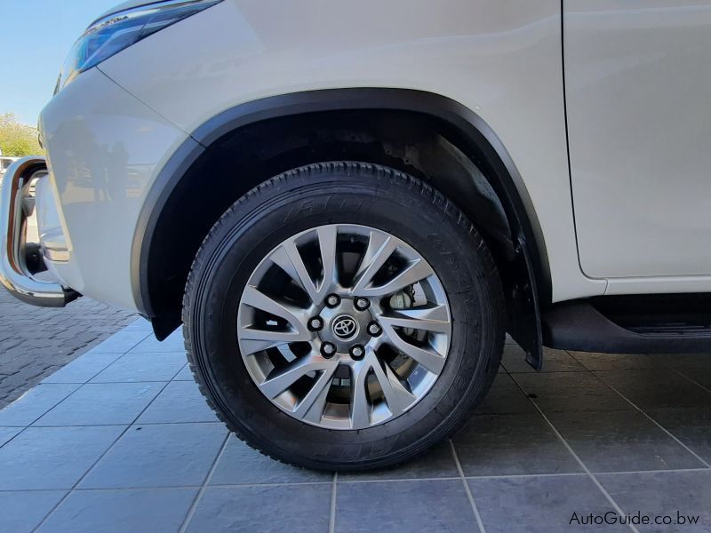Toyota Fortuner 2.8 VX AT  in Botswana
