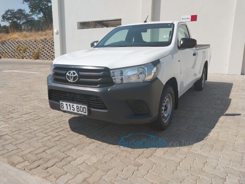 Toyota HILUX 2.0 VVT-I SC A/C in Botswana