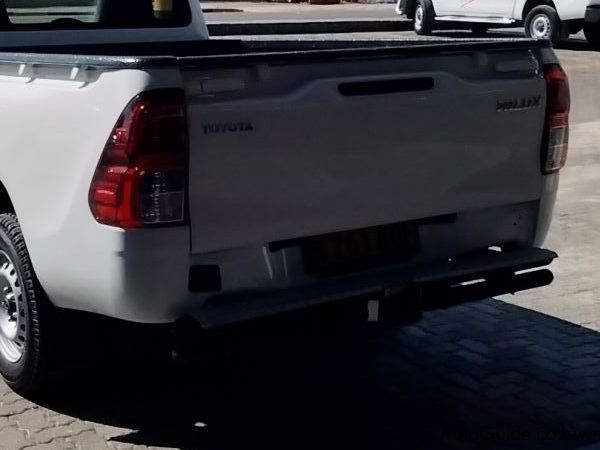Toyota Hilux 2.0 VVTi in Botswana
