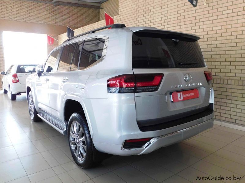 Toyota Land Cruiser 300 Series ZX in Botswana