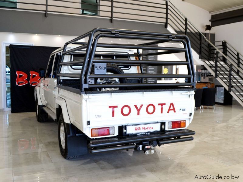 Toyota Land Cruiser V6 in Botswana