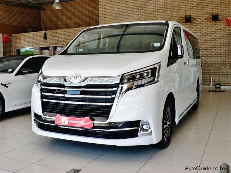 Toyota Quantum GD 6 VX - 9 Seater in Botswana