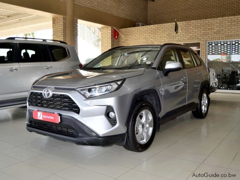 Toyota Rav4 in Botswana