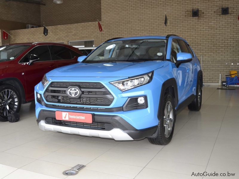 Toyota Rav4 GX-R in Botswana