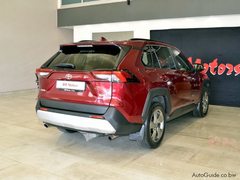 Toyota Rav4 GX-R CVT in Botswana