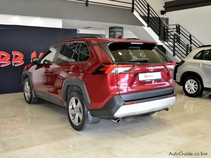 Toyota Rav4 GX-R CVT in Botswana