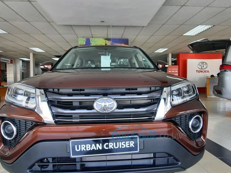 Toyota Urban Cruiser 1.5 XS MAN in Botswana