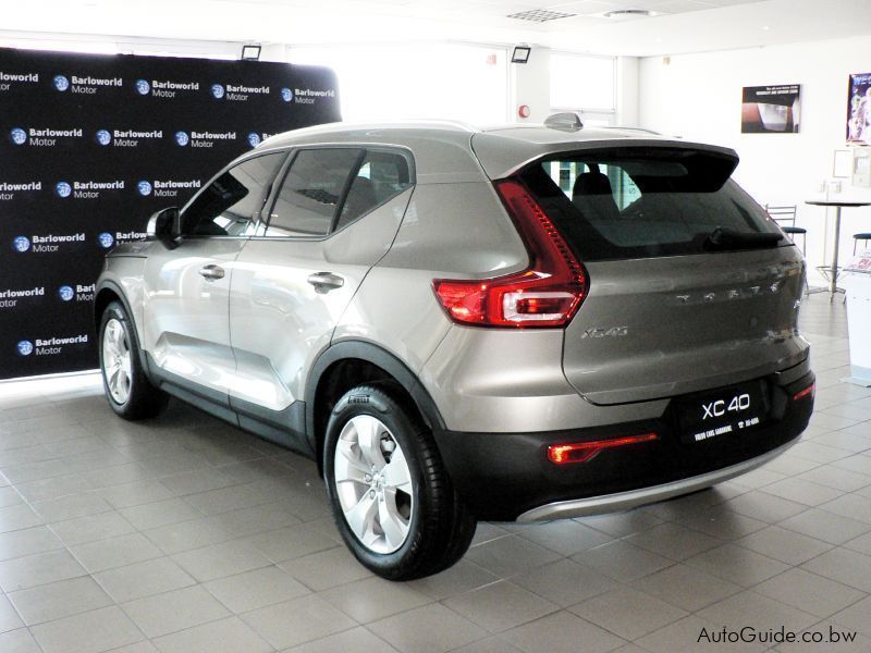 Volvo XC40 D4 Momentum in Botswana