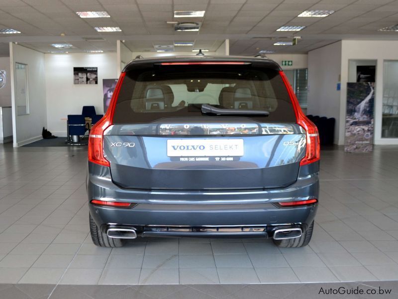 Volvo XC90 D5 in Botswana