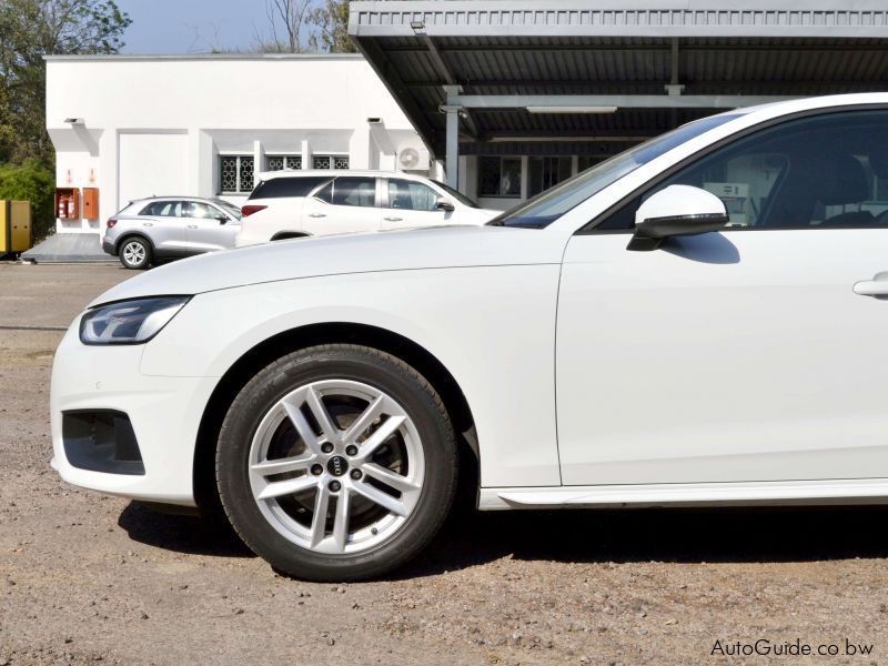 Audi A4 - 35 TFSi in Botswana