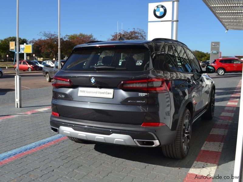 BMW X5 30d in Botswana