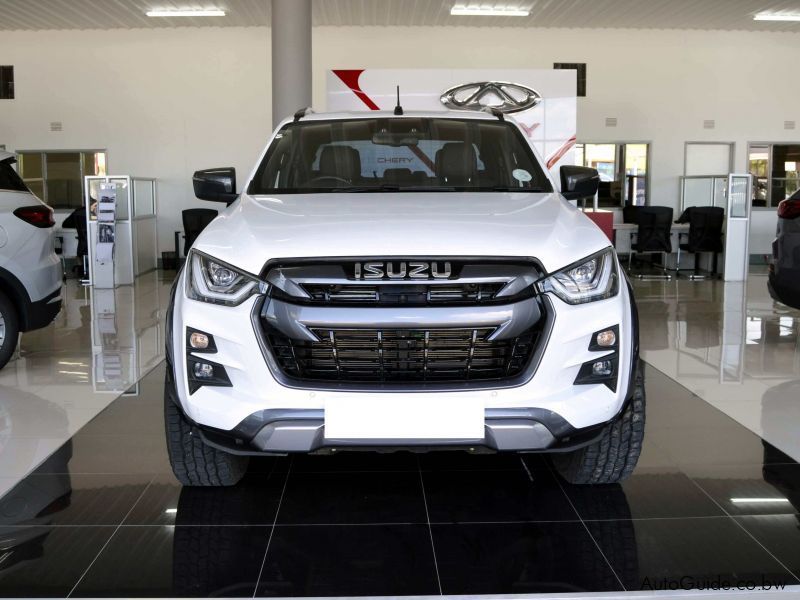 Isuzu D-Max V-Cross 3.0 TD in Botswana