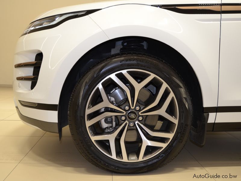 Land Rover Range Rover Evoque in Botswana