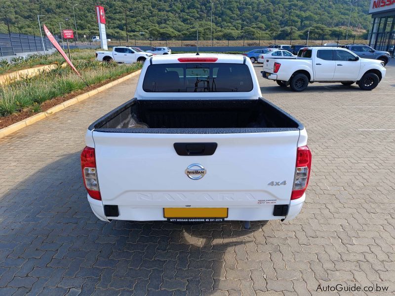 Nissan Navara XE D/Cab in Botswana