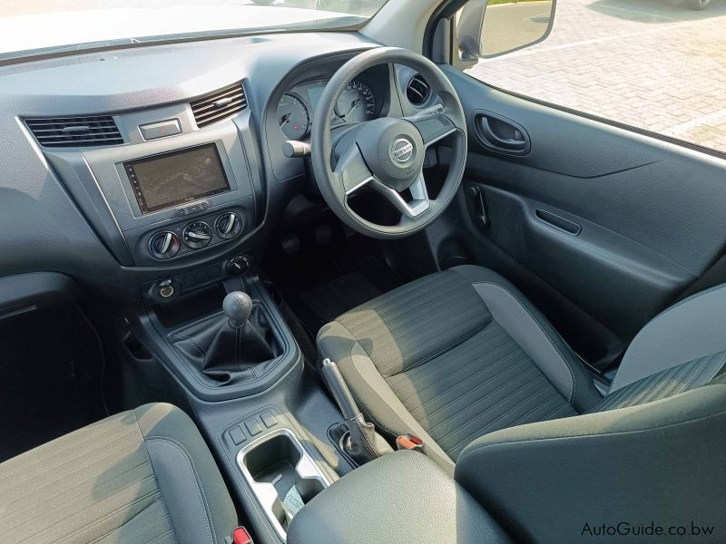 Nissan Navara XE D/Cab in Botswana