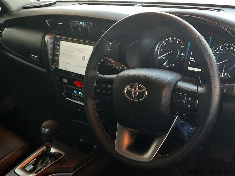 Toyota Fortuner 2.8 VX AT  in Botswana