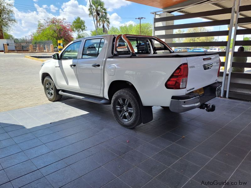 Toyota Hilux 2.4 in Botswana
