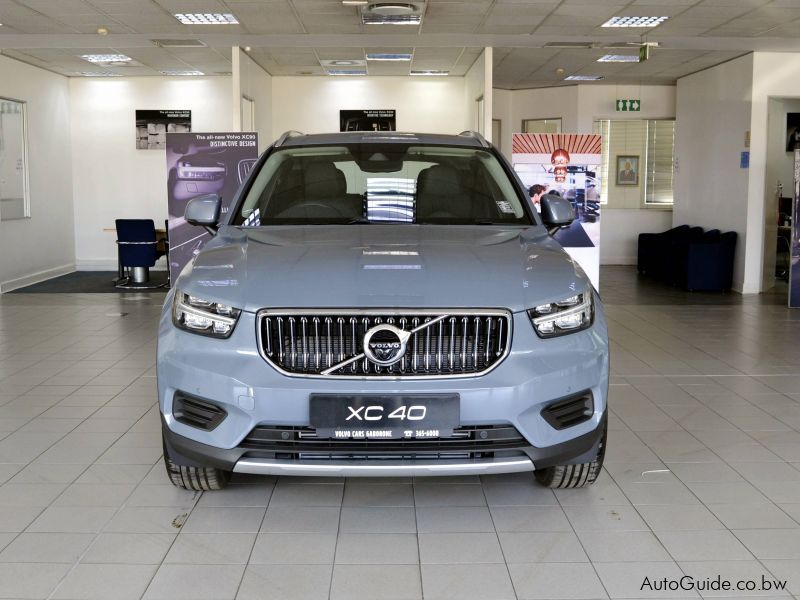 Volvo XC40 T4 Inscription in Botswana