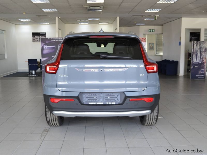 Volvo XC40 T4 Inscription in Botswana