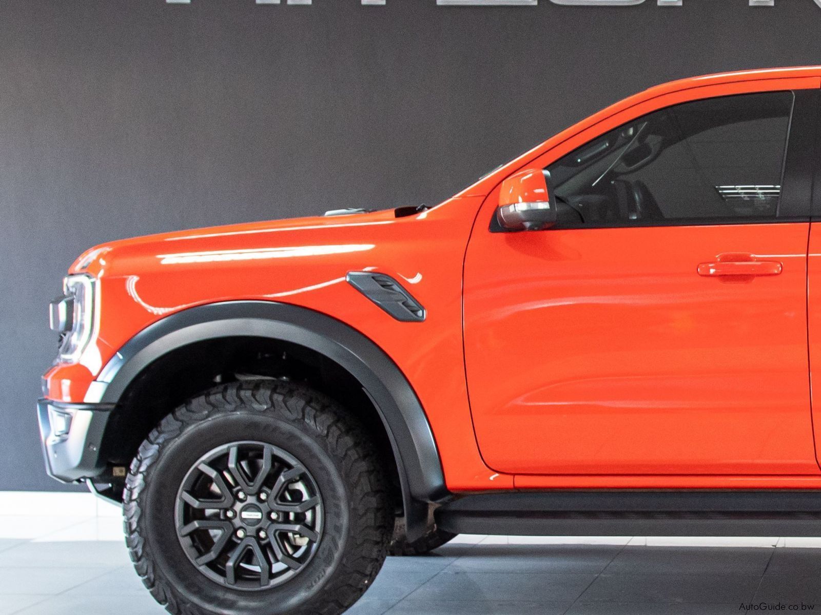 Ford Raptor V6 - A/T - 4x4 in Botswana
