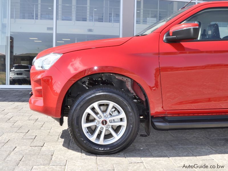 Isuzu D-Max LS TD in Botswana