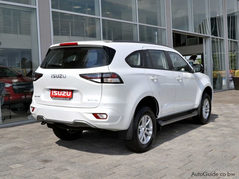 Isuzu MU-X  3.0 TD in Botswana