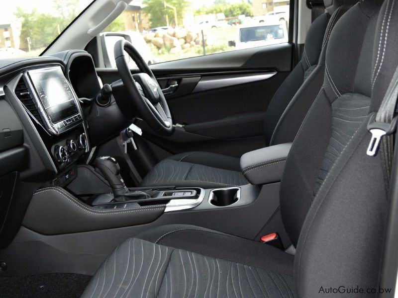 Isuzu MU-X  3.0 TD in Botswana